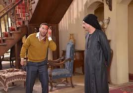 قال الفنان المصري نضال الشافعي، إنه يتمنى تقديم شخصية تاريخية ملهمة ومؤثرة، بجانب مسلسلات قصيرة متتابعة تروي حياة «شهداء الجيش والشرطة» في مصر، ووصف أحدث أفلامه السينمائية «زنزانة 7» بأنه مغامرة ومباراة تمثيلية قوية. Ù†Ø¶Ø§Ù„ Ø§Ù„Ø´Ø§ÙØ¹ÙŠ ÙŠÙ†ØªÙ‡ÙŠ Ù…Ù† ØªØµÙˆÙŠØ± 80 Ù…Ù† Ø§Ù„ÙˆØ³ÙˆØ§Ø³ Ù…ØµØ±Ø§ÙˆÙ‰