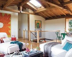 Colorful Home With A Charming Rustic Spirit Maison Rustique Maison Espagnole Decor Rustique Chic