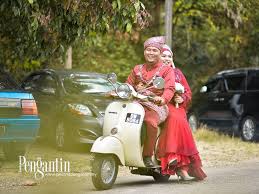 * mata ini mungkin bagi sebagian cewek terasa annoying ya. Nak Tahu Tanda Lelaki Suka Korang Dalam Diam Lelaki Ini Kongsi Rahsia Pesona Pengantin