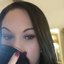 Danielle Routhier's Instagram, Twitter & Facebook