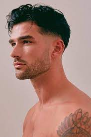 One of the keys to make trendy mens hair styles work for wavy hair is using the right product to assign curl, fight frizz, and ensure hold all without drying out hair. How To Get And Manage Wavy Hair Men Menshaircuts Com
