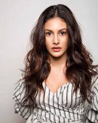 Check out the list of all amyra dastur movies along with photos, videos, biography and birthday. Amyra Dastur Images Biodata Movies List Upcoming Movies Hits And Flops Age Beauty Cute Beauty Most Beautiful Indian Actress