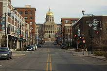 It has currently reached as far as des moines, iowa where earlier this month it was found behind a sofa and quickly returned via fedex. Des Moines Iowa Wikipedia