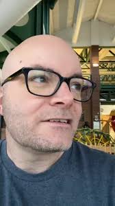 It’s Sunday! Jesus loves you!