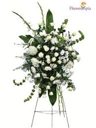 Trias flowers has floral arrangements and bouquets available for any occasion, holiday, or special event! Sympathy Funeral Flowers Flowertopia Florist In Miami Fl Hablamos Espanol
