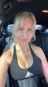 You’re never alone. 💪🏻💕 #gym #Community #mandysmealstn