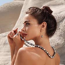 MARUTEA VON GELLNER — Juwelier Paul