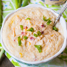 pimento cheese grits y southern
