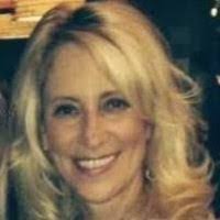 Mary Korb's Instagram, Twitter & Facebook