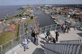 Erleben sie auf dem dach des atlantic hotel sail city einen einzigartigen panoramablick über die seestadt bremerhaven. Aussichtsplattform Sail City Bremerhaven De