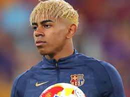 USYNT player Adrian Simon Gill signs three-year Barcelona contract