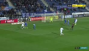 С поля уходит ян навратил10 , вместо него будет играть jiri krejci26. Slovacko Liberec Online 10 11 2018 17 00 Fortuna Liga 2018 2019 Zive Isport Cz