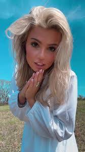 Kaija Johnson's Instagram, Twitter & Facebook