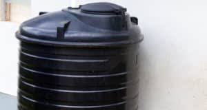How to clean a fish tank | 4 easy water change methods to try out. How Much Chlorine Should Be Added To A Storage Tank To Kill Bacteria