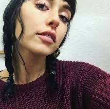 Profile for Hannah Pixie Snowdon