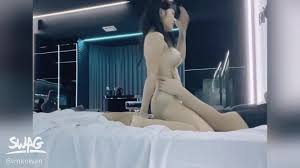 台灣SWAG『imkowan』聖誕特輯滿足粉絲拆禮物的願望化身小麋鹿一件件撕開絲帶美汁嫩穴隨意你玩弄- SOPORN.COM