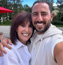 Happy mothers day to all the moms out there. Without you we don't exist.  Special shout out to @theheatheraltman for being the best mom to our  children, my mom Juju who put