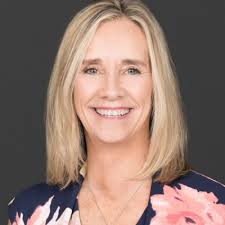 Today we had a bridal party come to Lip Esteem .