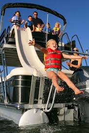 Ahoy Matey Best Places To Rent A Boat In Every State Boat Rental Chateau On The Lake Boat