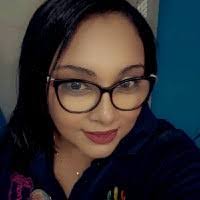 Sarah Villafana's Instagram, Twitter & Facebook