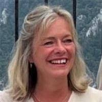 Sandra Stowers's Instagram, Twitter & Facebook