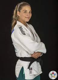 Szofi ozbas already won the junior european title, junior world title and now also the u23 european. Szofi Ozbas Ijf Org