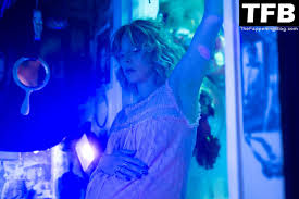 Sophia Di Martino Nude Photos & Videos 2025 | TheFappening