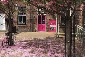 An independent gift & lifestyle shop stocking gorgeous stuff for you, your little ones & your home. Cumbria Guide Ashbridge Brown Cumbria Guide