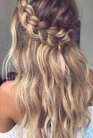 Diese festfrisur ist hervorragend für lange haare geeignet. Frisuren Hochzeitsgast Frisuren Hochzeitsgast Ideen Peinados Damen Festliche Frisuren Lange Haare Festliche Frisuren Mittellange Haare Frisur Hochzeit
