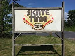 Skate Time 209 Outside Of Ellenville Ny Vintage Signs Schenectady Novelty Sign