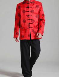 Kini, pakaian tradisional seperti baju kebaya melayu, sari india dan cheongsam cina masih digunakan dengan meluas. Kau Aku Kita Pakaian Trdisional Kaum Cina