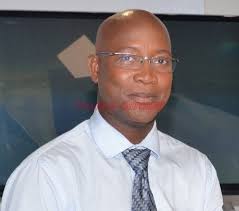 Serville crée la surprise et l'emporte de 45 voix