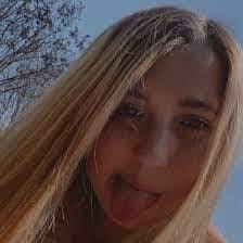 Savannah Dolan's Instagram, Twitter & Facebook