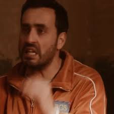 1 an sans avoir posté ici, que c’est long mais ça en valait la peine … j’ai  eu un changement de vie il y a un an. J’ai loupé les 4 ans de mon compte  les 20k d’abonnés ici ! Maintenant nous sommes 25k ...