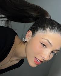 Sadie Lee's Instagram, Twitter & Facebook