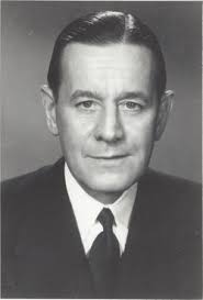 MACCRACKEN'S MULTIPOTENTIALITY