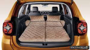 Naujos reguliuojamos sėdynės, kad kelionės būtų dar patogesnės. Sleeping In The Car Dacia Duster