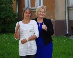 Co prawda lidia staroń jest z wykształcenia inżynierem budownictwa, ale poznaje prawo na co dzień, gdy walczy o sprawiedliwość dla pokrzywdzonych, a dzięki zaciekłym bojom z „mafią spółdzielczą. Lidia Staron Szczesliwy Final Senatorskiej Interwencji Facebook
