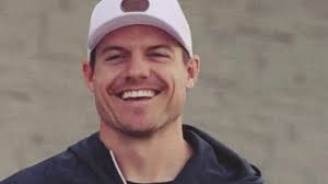 Kevin O'Connell Says "No Thanks" to Packer Fans in Vikings Stadium