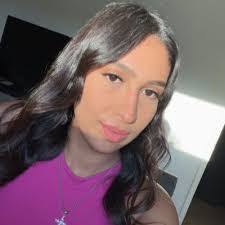 Julissa Tejada's Instagram, Twitter & Facebook