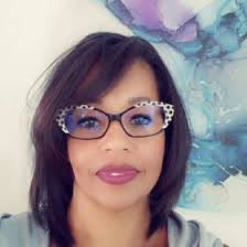 Robyn Nicholson (designedbyrobyn)