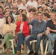 🟦 Segundo día de campaña electoral y primera gran invitada de renombre del  Partido Popular: Isabel Díaz Ayuso, presidenta de la Comunidad de Madrid y  uno de los valores más potentes del