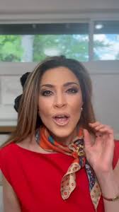 Hoy está de cumpleaños mi hermanita Angie! 💗🎉 Ayúdame a felicitarla  🥳🥳🥳 ¿Nos parecemos? I love you sister!!