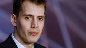 Qui est Arthur Mensch, la comète française de l'IA ?