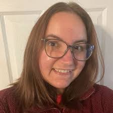 Ashley Fields's Instagram, Twitter & Facebook