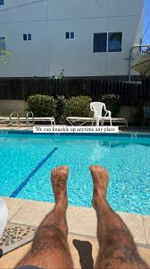 Max Boyenss Feet << wikiFeet Men