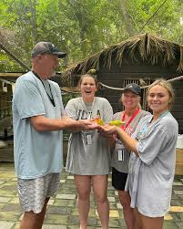 Malone Davis🤍 (@malonedaviss) • Instagram photos and videos