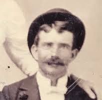 Rose Sperling's Instagram, Twitter & Facebook