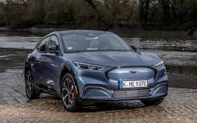 2.5 hybrid awd/cvt with estimated range of 919km per tank. 2021 Ford Mustang Mach E Review This Electric Family Car Just About Lives Up To Its Famous Name