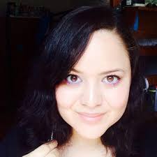 Madeline Vera (@MiaBellaVera)